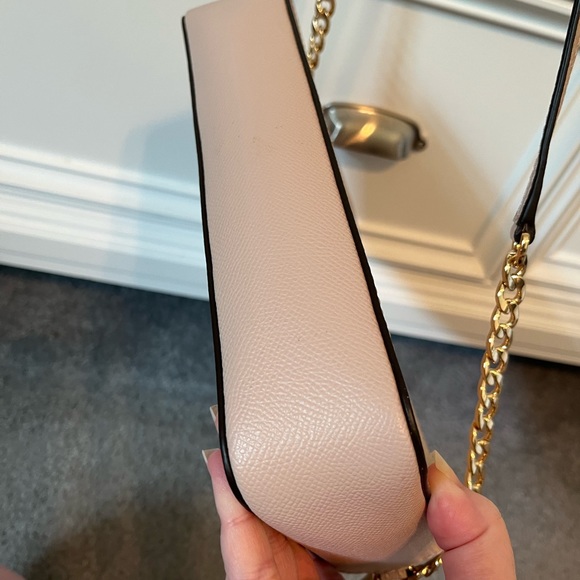 Michael Kors Jet Set Crossbody - Picture 6 of 14